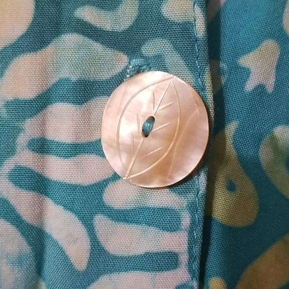 Nomadic Traders teal batic top - Picture 2 of 4